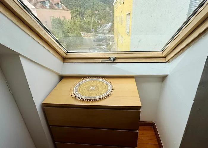 Διαμέρισμα De *